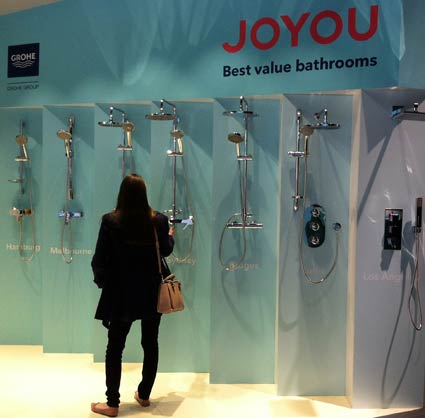 Joyou sur le stand Grohe à ISH 2015