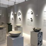 La salle de bains au Cersaie 2018 : les vasques décorées Bathco.