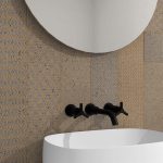 Tendance carrelage avec insert or : Ornementa