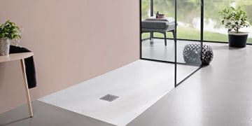 Salle de bain avec le receveur Planeo de villeroy&boch