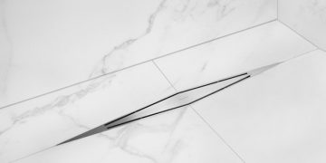 Caniveau de douche Diamond de Easy Drain, en forme de losange