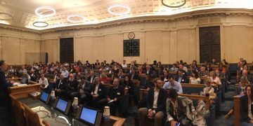 Les participants à la conférence de presse de la silver économie