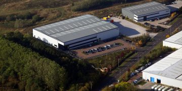 Vue d'avion de l'usine AKW à Douglas en Angleterre