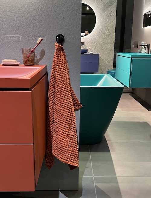 aperçu des éléments colorés de la salle de bains Vitrium de Duravit