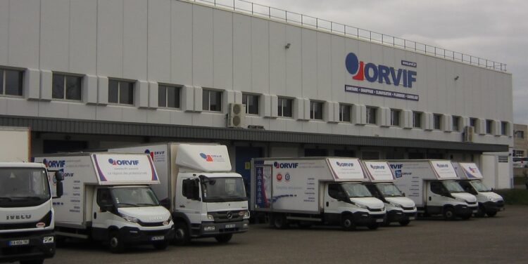 Façade de la plateforme logistique de Orvif à Orly