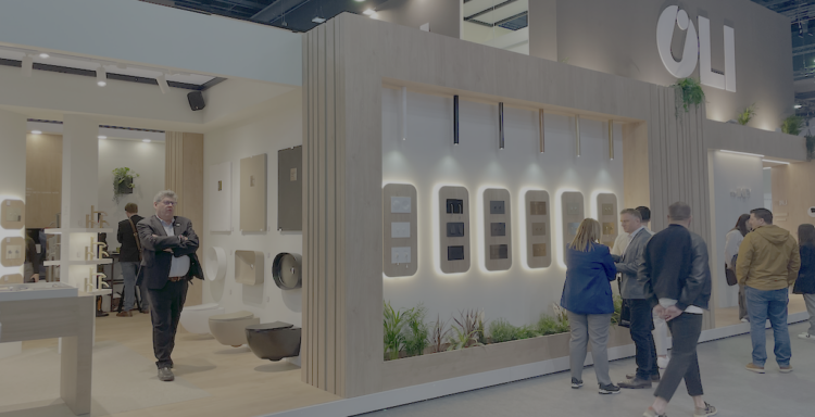 Stand du fabricant de bâti-supports Oli à ISH 2025